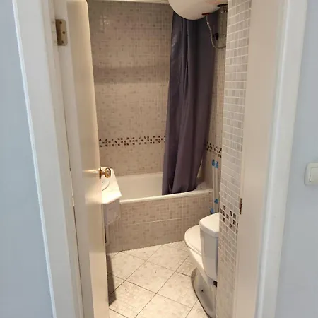 公寓 Victoria Residens Apartmens 阳光海滩